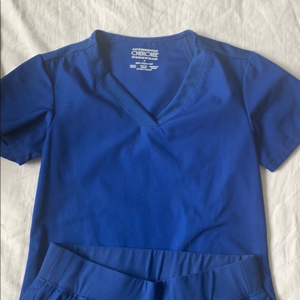 Cherokee scrubs